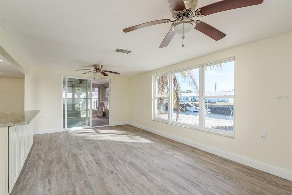 13816 CELIDA AVENUE photo 24