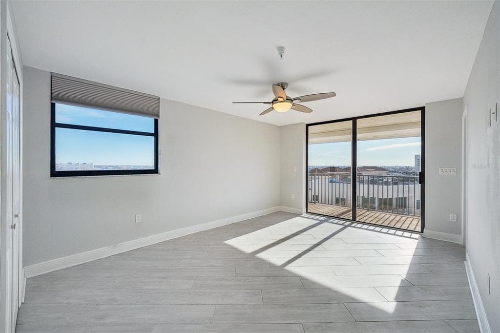 15316 GULF BOULEVARD 801 photo 25