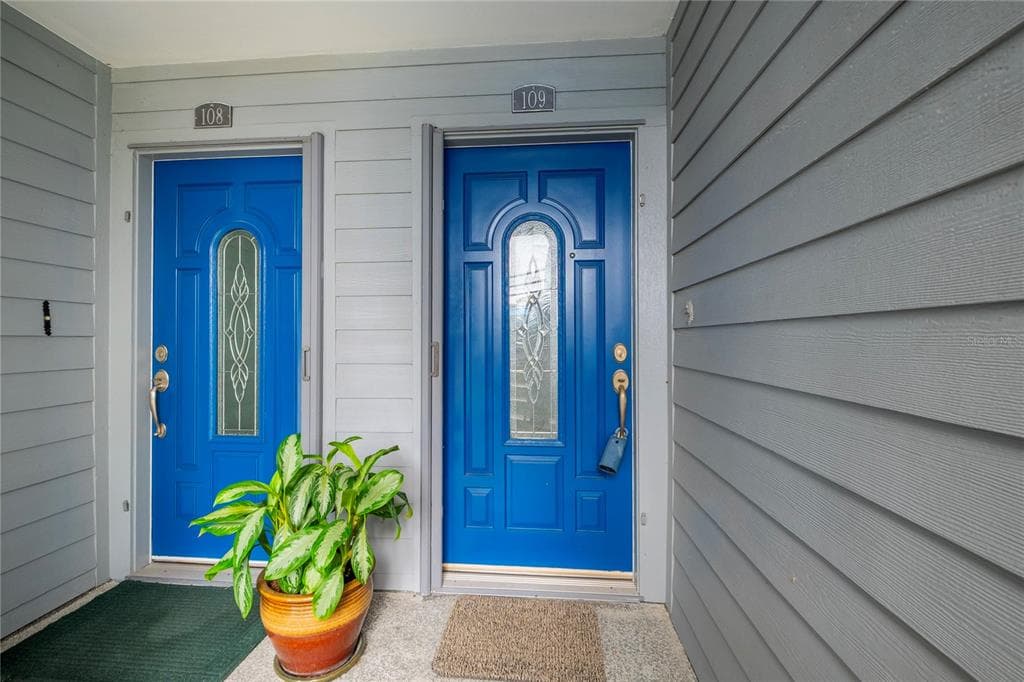 900 PINELLAS BAYWAY S #109 1