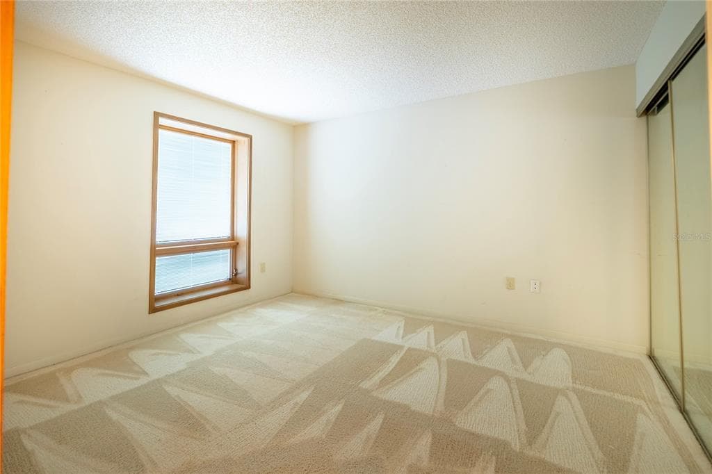 900 PINELLAS BAYWAY S 109 photo 20