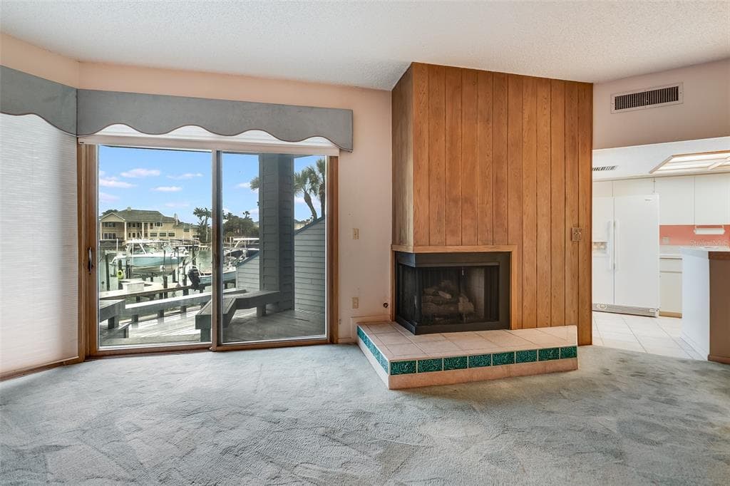 900 PINELLAS BAYWAY S #109 4