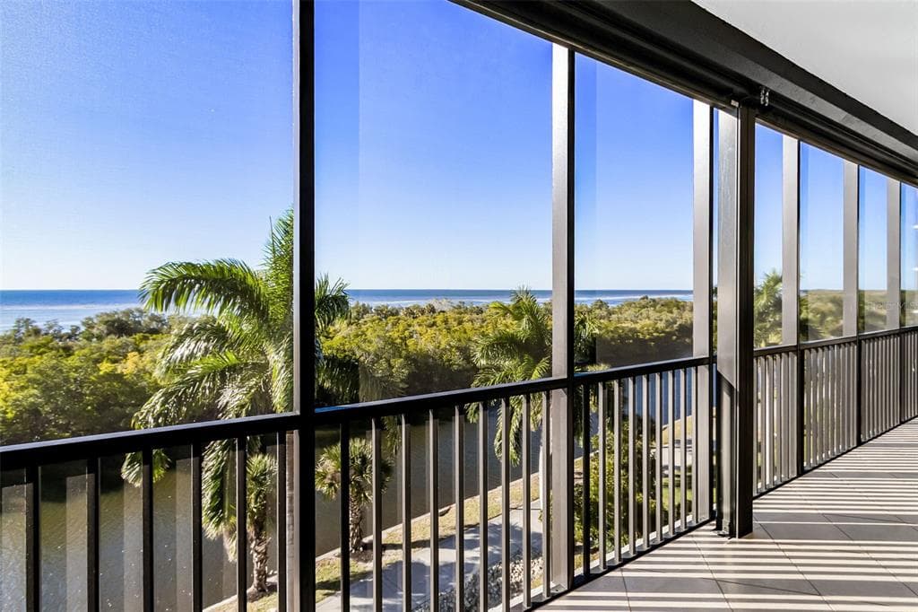 3321 SUNSET KEY CIRCLE 309 photo 9