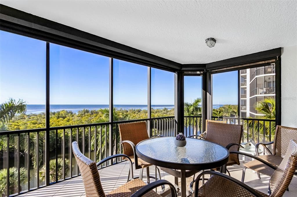 3321 SUNSET KEY CIRCLE 309 photo 10