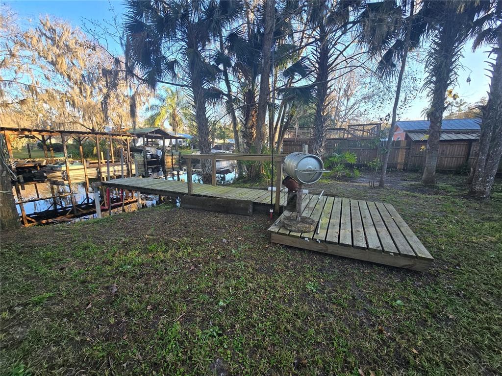56290 CHERRY TREE ROAD photo 2