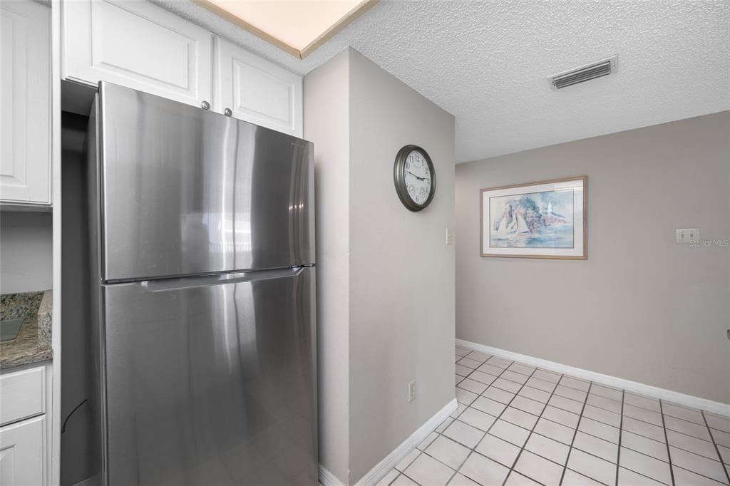 18450 GULF BOULEVARD 213 photo 9