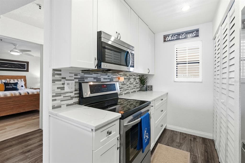 458 BOUCHELLE DRIVE 203 photo 9