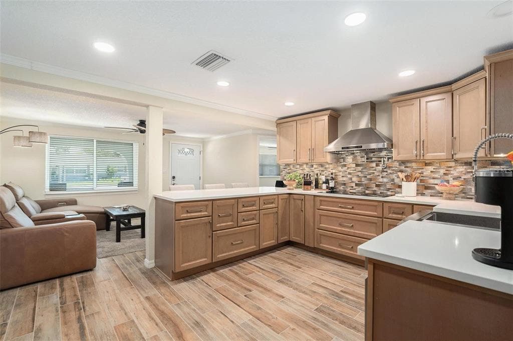 13401 NEPTUNE DRIVE photo 9