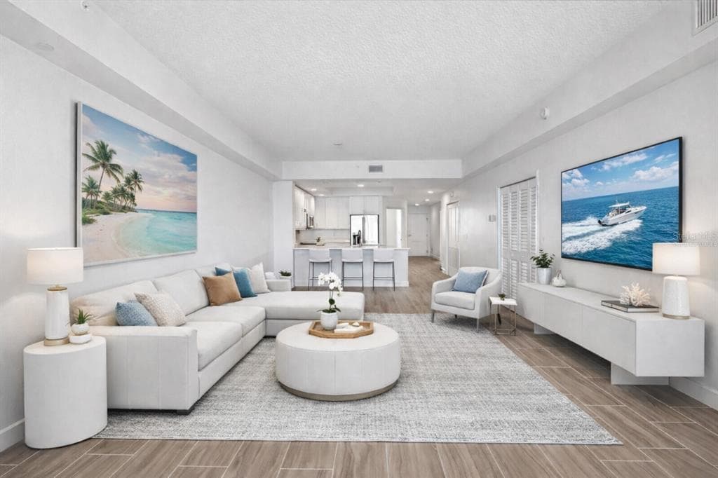125 ISLAND WAY 304 photo 13