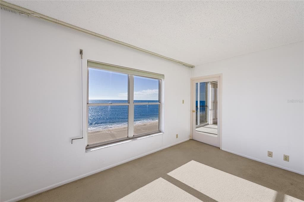 4401 GULF OF MEXICO DRIVE 601 photo 16