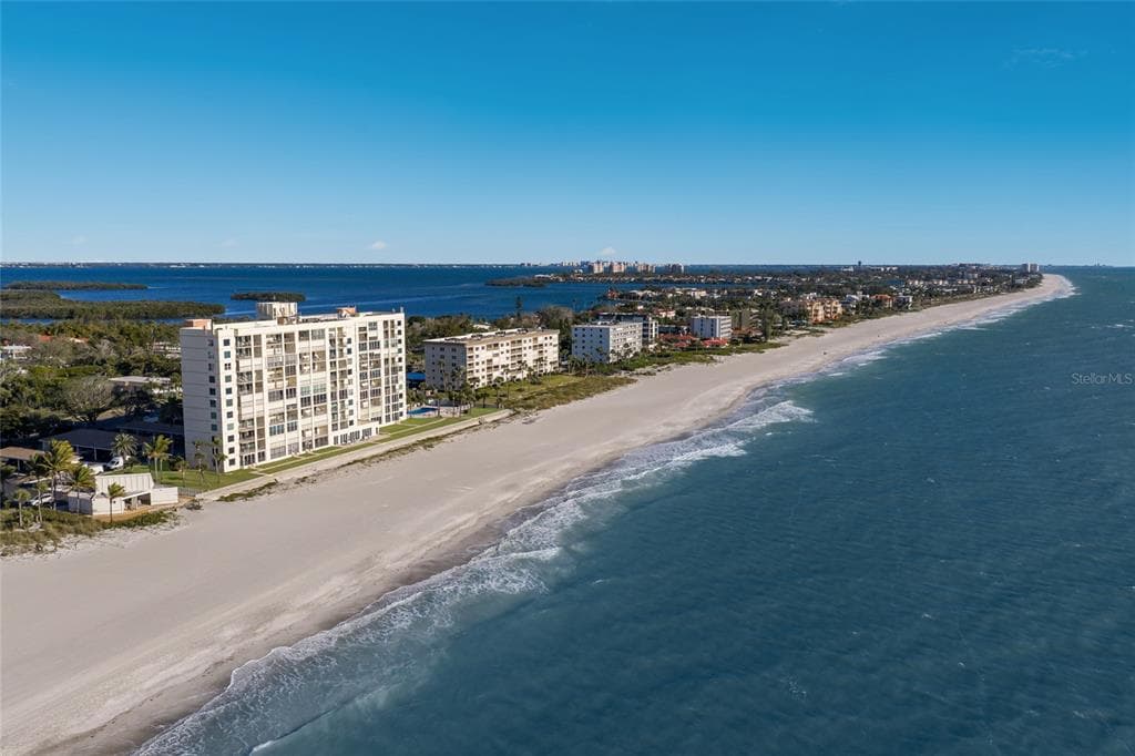 4401 GULF OF MEXICO DRIVE 601 photo 9