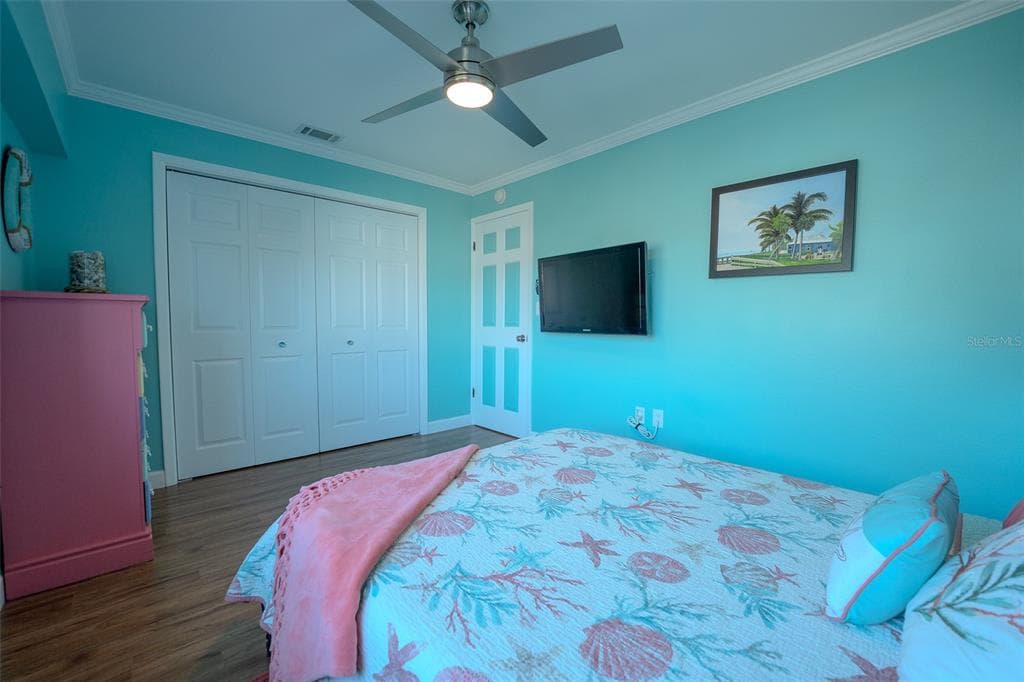 324 WINDRUSH BOULEVARD 11 photo 19