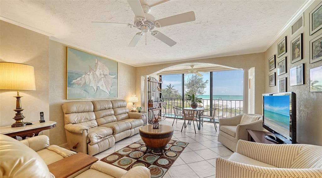 19 WHISPERING SANDS DRIVE 201 photo 12