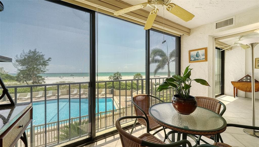 19 WHISPERING SANDS DRIVE 201 photo 18