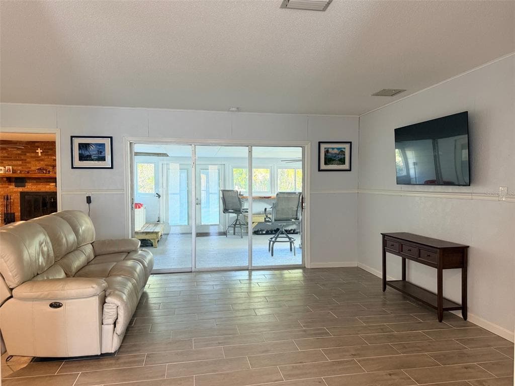 12 PALM DRIVE photo 7