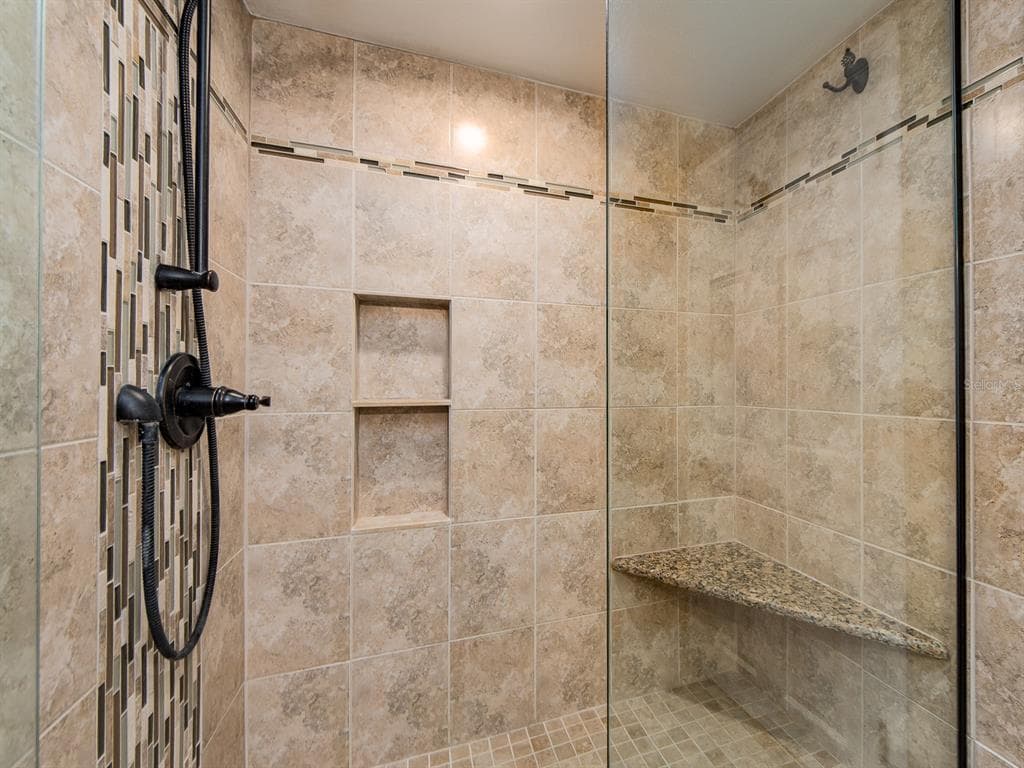 1480 GULF BOULEVARD 610 photo 23