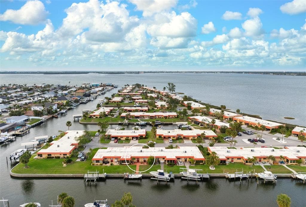 9527 AZURE COVE 2