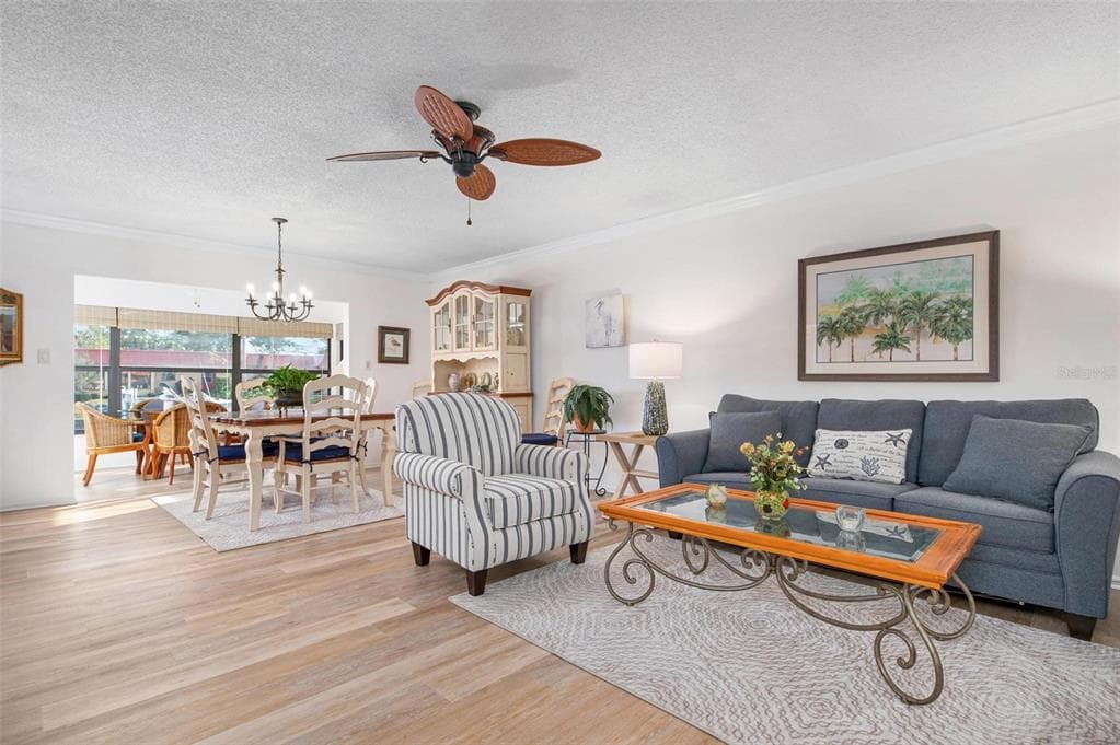 9527 AZURE COVE photo 7