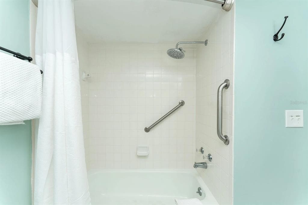 1513 OCEAN SHORE BOULEVARD 8A photo 20