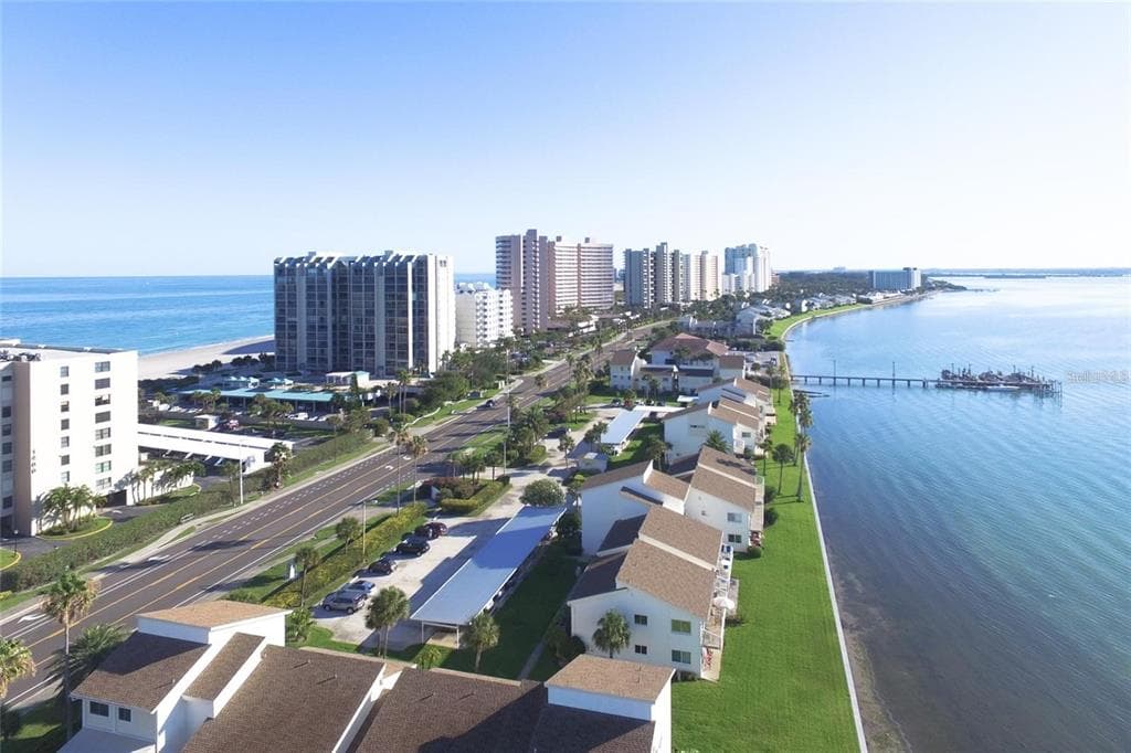 1401 GULF BOULEVARD 113 photo 1