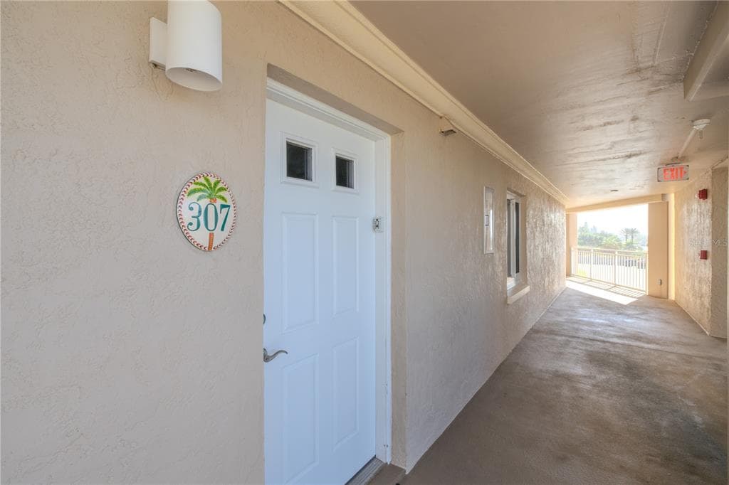 5501 S ATLANTIC AVENUE 3070 photo 2