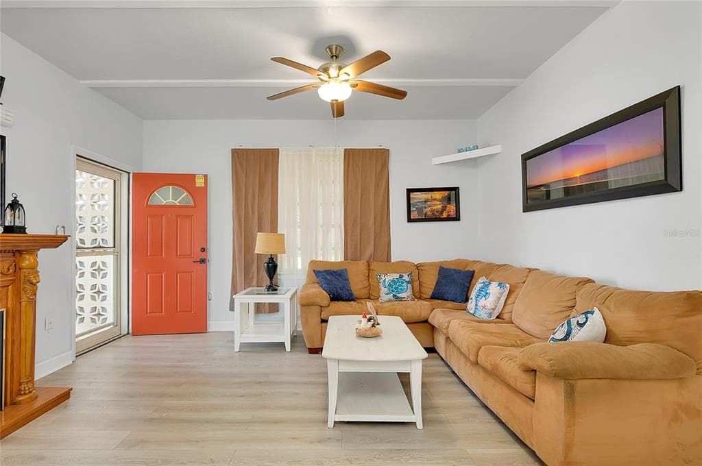 21064 HIGGS DRIVE photo 8
