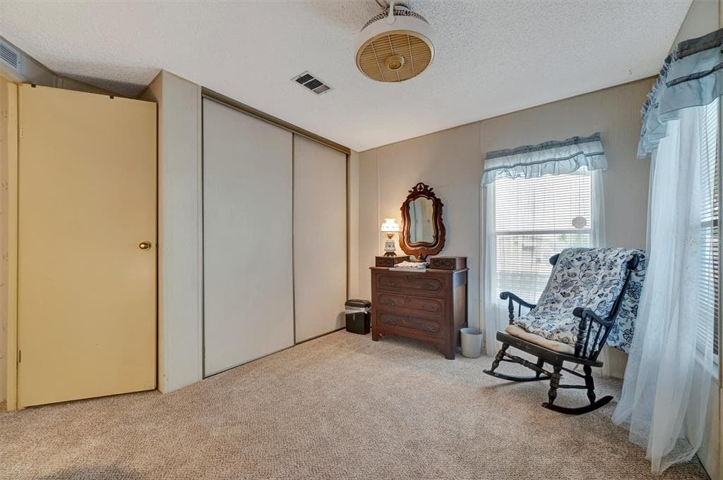 106 N SAINT GEORGE CIRCLE photo 19