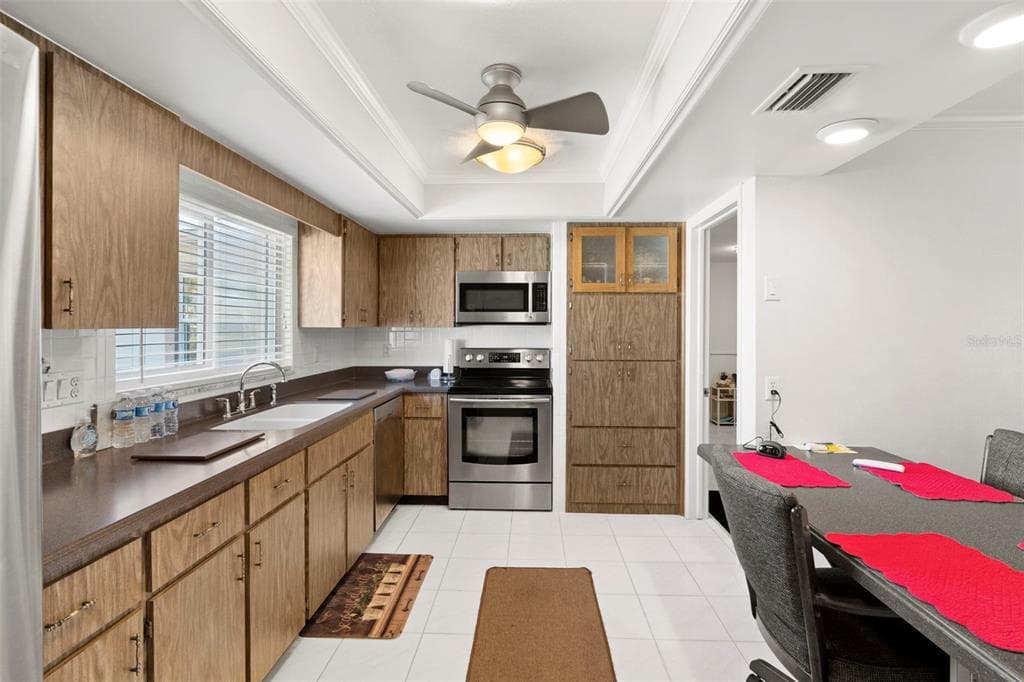 5003 COMMONWEALTH ROAD photo 16