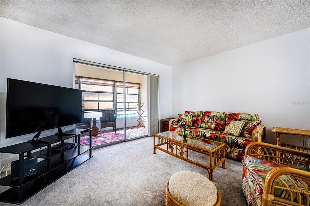 5197 SILENT LOOP 224 photo 16