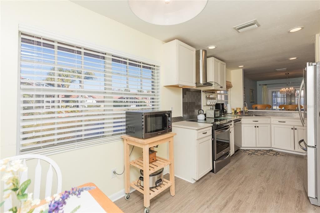 40 SAN CARLOS DRIVE photo 13