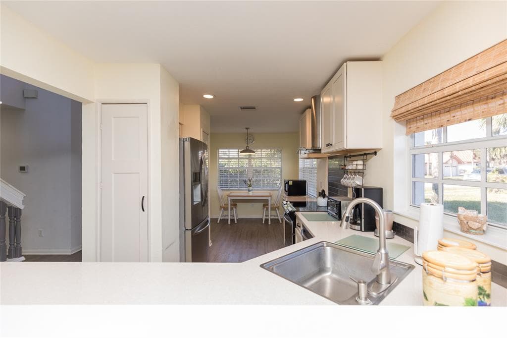 40 SAN CARLOS DRIVE photo 9