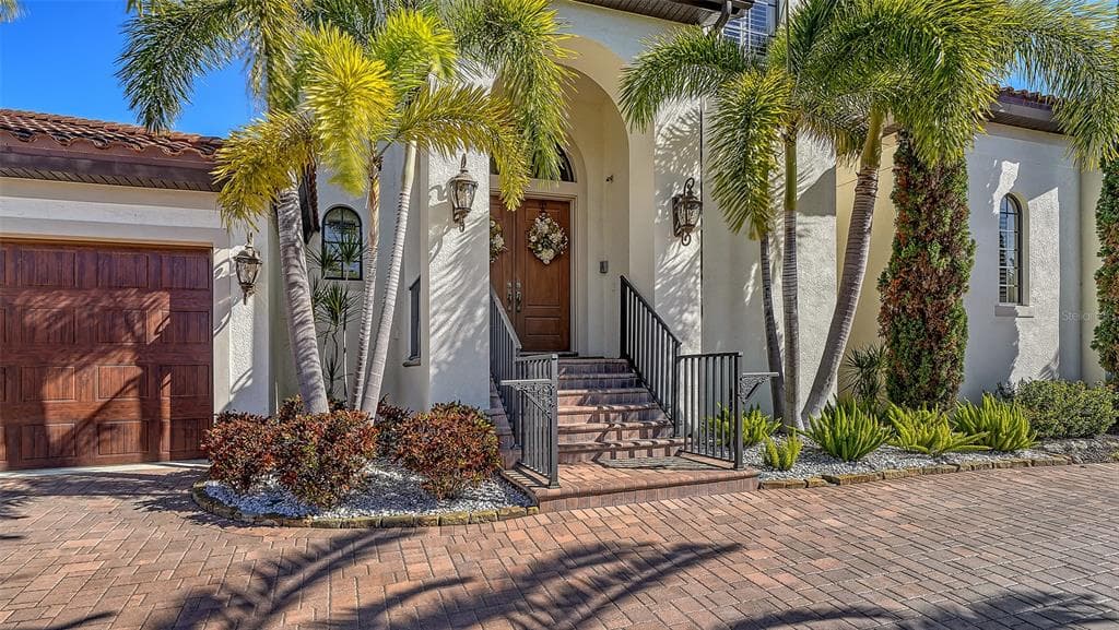 1005 BOGEY LANE photo 11