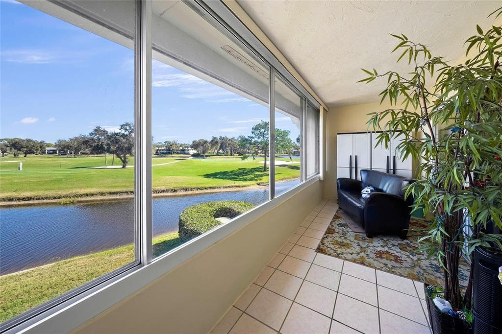 7193 W COUNTRY CLUB DRIVE N 237 photo 4