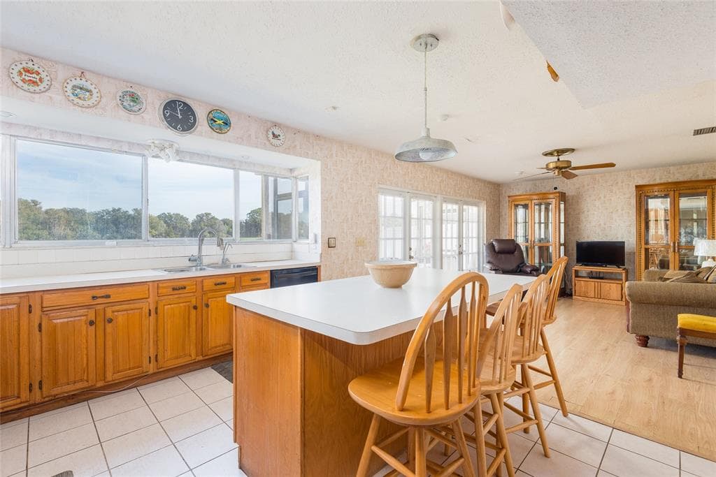 6809 TWELVE OAKS BOULEVARD photo 13