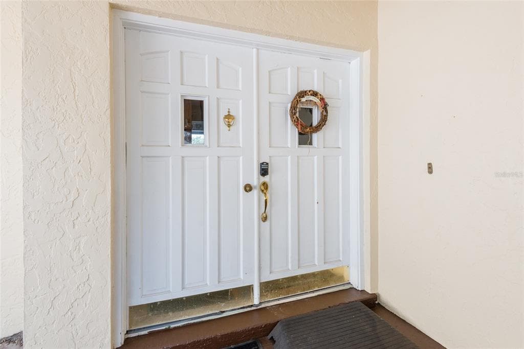 6809 TWELVE OAKS BOULEVARD photo 7