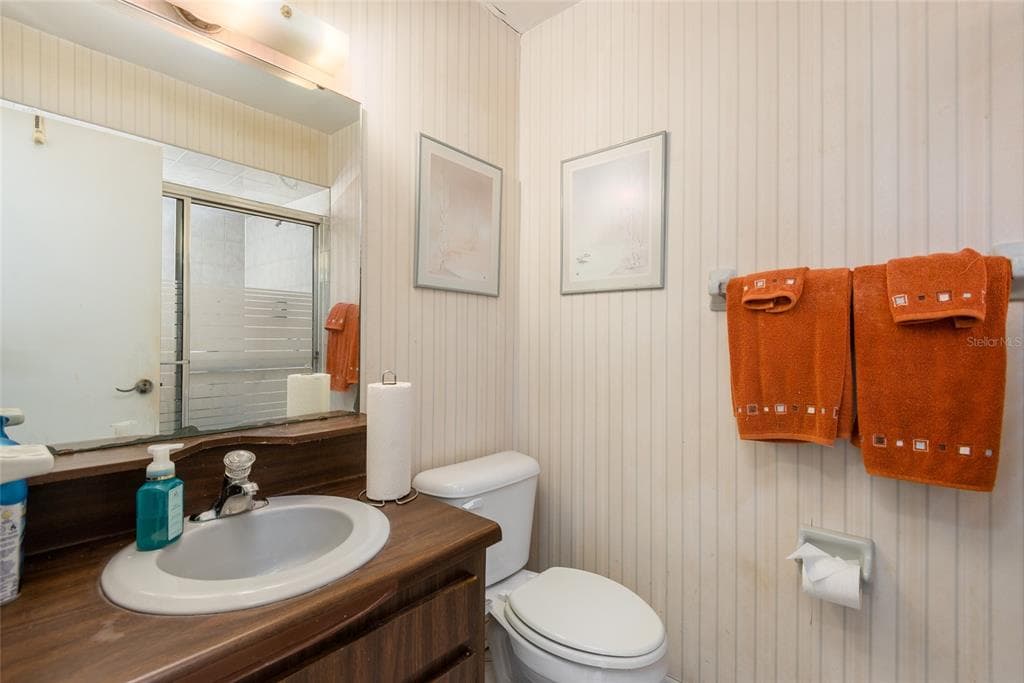 6809 TWELVE OAKS BOULEVARD photo 24