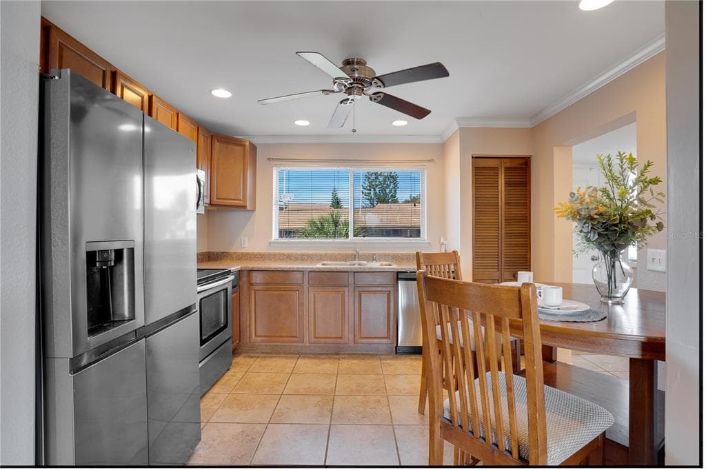 6315 NEWTOWN CIRCLE #15B3 5