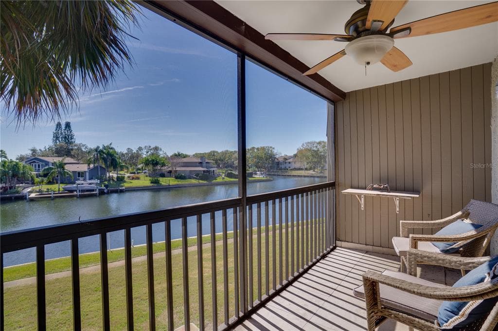 6315 NEWTOWN CIRCLE 15B3 photo 11