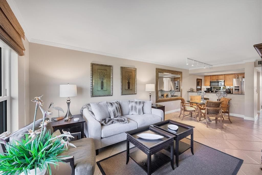 8750 MIDNIGHT PASS ROAD #302 4