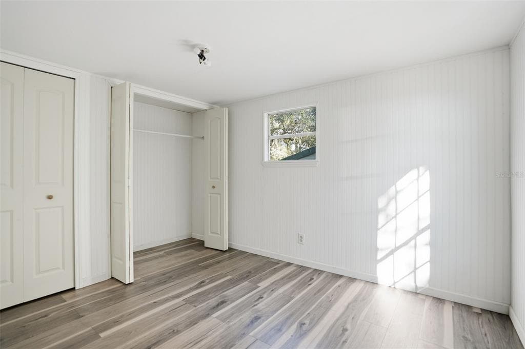 9727 LAKE DRIVE photo 18