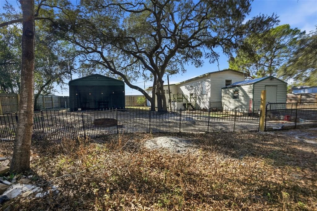 9727 LAKE DRIVE photo 25