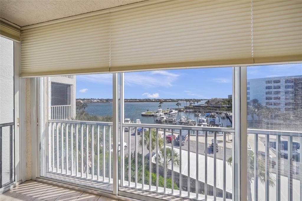 1260 DOLPHIN BAY WAY 403 photo 24