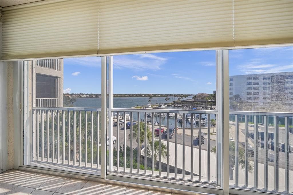 1260 DOLPHIN BAY WAY 403 photo 25