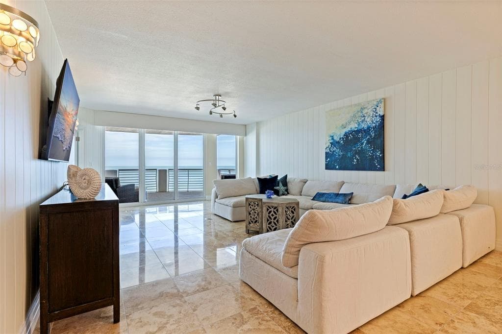 1350 GULF BOULEVARD 704 photo 12