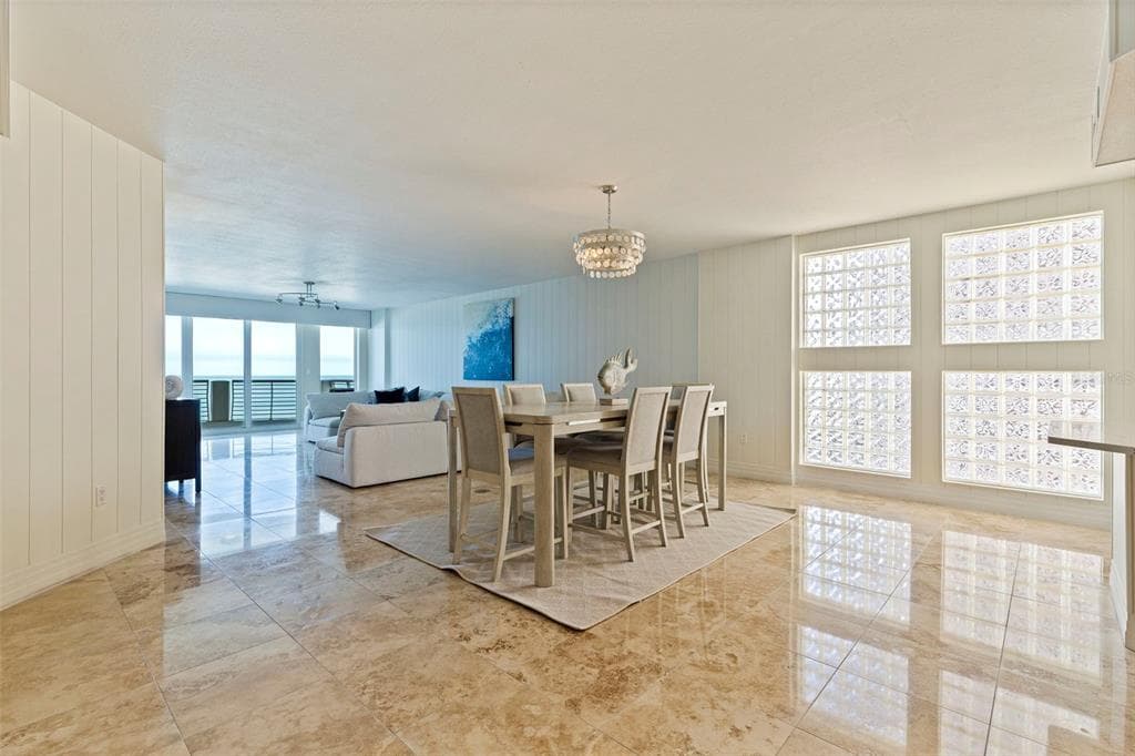 1350 GULF BOULEVARD 704 photo 5