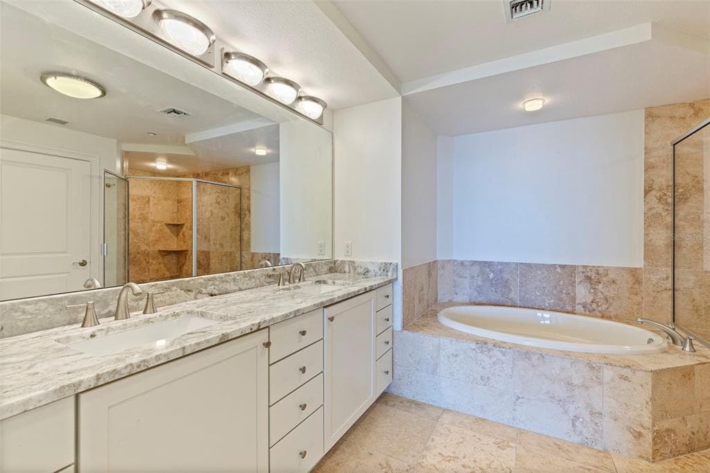 1350 GULF BOULEVARD 704 photo 19