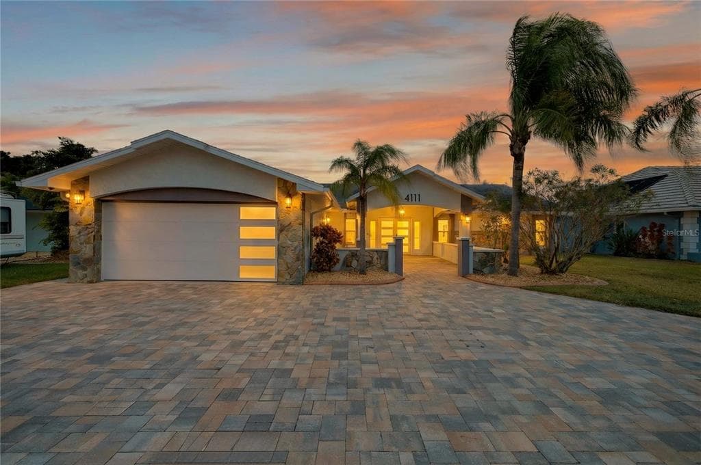 4111 MARINE PARKWAY photo 2