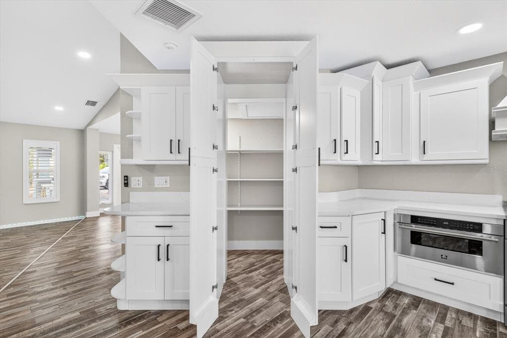 4111 MARINE PARKWAY photo 16
