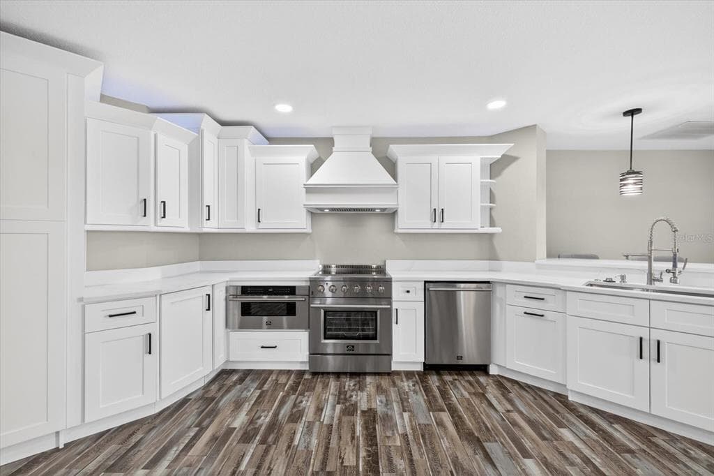 4111 MARINE PARKWAY photo 14