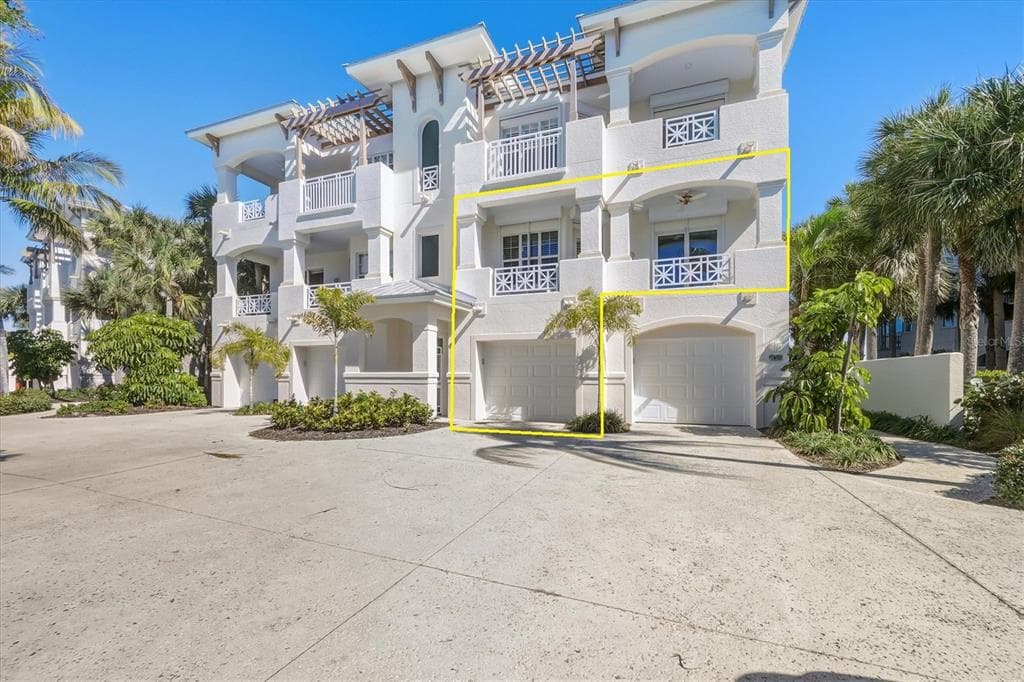 767 S HARBOR DRIVE 1B photo 2