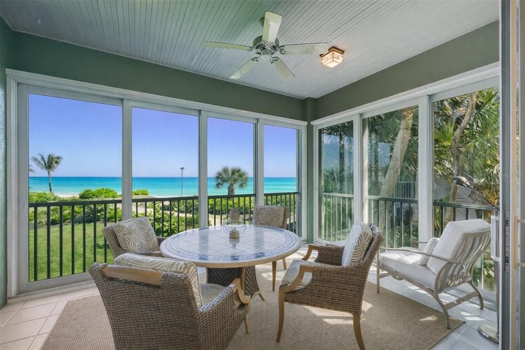 767 S HARBOR DRIVE 1B photo 3